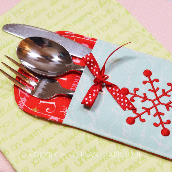 In the Hoop Snowflake Cutlery Holder Embroidery Design