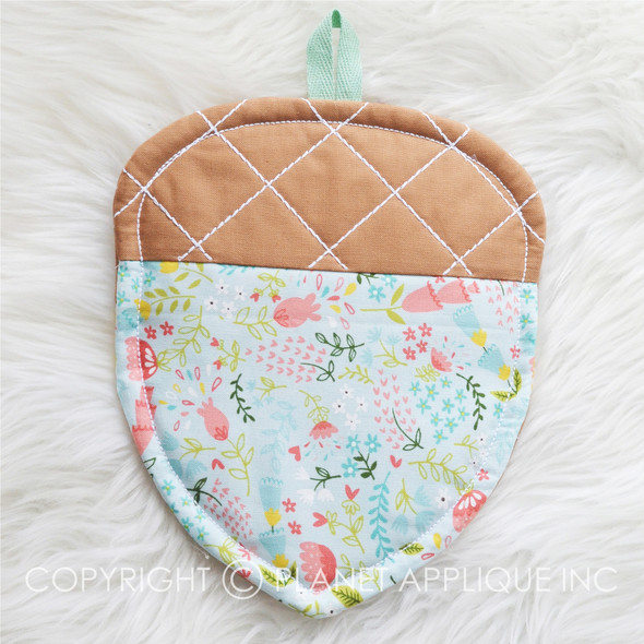 In the Hoop Acorn Potholder and Mug Rug Machine Embroidery Design